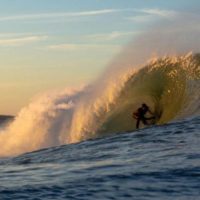 サーフィンVloggerは儲かる!?Vlog歴一年のブレット・バーリーの感想