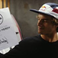 マテウス・ハーディがJSサーフボードのチーム入り!ウェルカム動画