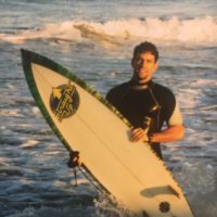 25年前に発生したシャークアタックらしき事故：体内に残った歯からDNAテスト