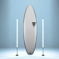 小波からバレルまでカバー！トモの新サーフボードモデル「Hydroshort」