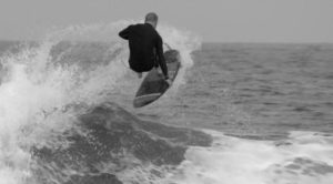 チッパ・ウィルソンのエアリアル動画！アデリオのプロモーション