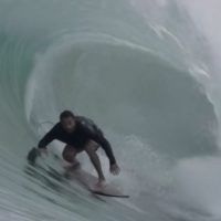 ボートトリップでニアスへ！ジョナサン・ゴンザレスのフリーサーフ動画