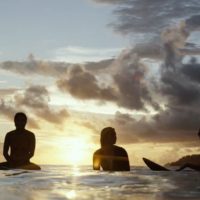 ローラやジョシーなどビラボンウイメンズがメンタワイへ！トリップ動画