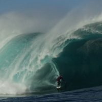 米サーファー誌が選ぶ2019年11月のベスト10サーフィン動画