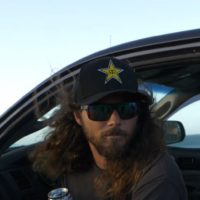 今季マウイ島とフィジー!ぶっ飛びマット・メオラのエアリアル動画