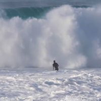 炸裂したパイプラインでのサーフィン疑似体験!ネイザン・フローレンスVlog