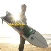 サーフィンとスノーボードを一本のボードでカバーできる!?テスト動画