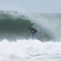 オフシーズンのジョーディ・スミス!ケープタウンでのフリーサーフ動画