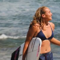 ハワイのパワフルな若手女性！サマー・マセドのフリーサーフィン動画
