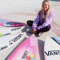 次世代サーフスケーターガールのベラ・ケンワーシー！フリーサーフ動画