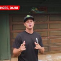 オアフ島ノースショアをホームとするマクア・ロスマンのお宅訪問動画