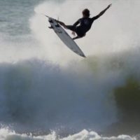 ブラジル南部で一週間撮影！ヤゴ・ドラのフリーサーフィン動画