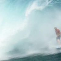 ロックダウン後のタヒチ!エイメオ・チェルマクのフリーサーフィン動画