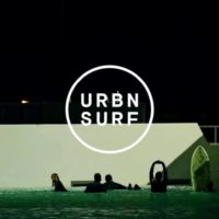 アーバンサーフのナイトサーフィン!プロによる人工波のテストライド動画