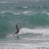 ハリケーン「ダグラス」が接近したハワイ！メイソン・ホーのフリーサーフ動画