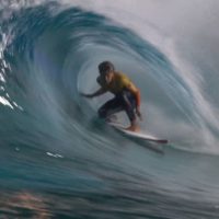 韓国でオープンしたウェイブパークでのナイトサーフィン動画