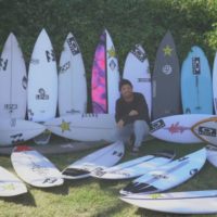 今年はゴールドコーストが舞台!トラックス誌による2020年ボードテスト動画