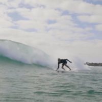 サーフシーズン前の春のゴールドコースト!Dバーでのローカルのフリーサーフ動画