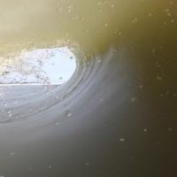 人気サーフィンVloggerのベン・グレイビー!2020年の全バレルライド動画