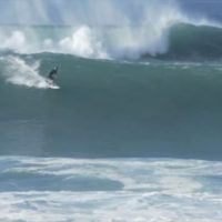 【必見】クローズ紙一重のパイプ!イタロやJOB登場の12月2日フリーサーフ動画