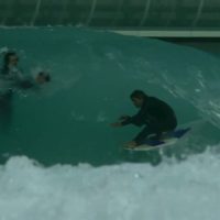 ノアやクリードがアーバンサーフへ!12月のナイトサーフィン動画