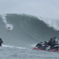 サーフスキーでの滑走も！1月10日にビッグスウェル再びのマーヴェリックス