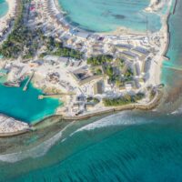 消滅の危機に直面しているモルディブのサーフスポットを守るキャンペーン