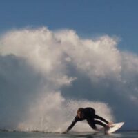 ショーン・マナーズが昨年のタジと同じくビラボンからグローブへ移籍