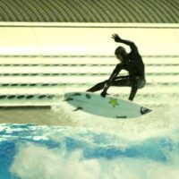 スイスに誕生したアライアベイ!イズキール・ラウのウェイブプールトリップ動画