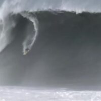過去最大サイズとなった2015年！プエルト・エスコンディードのビッグウェイブ