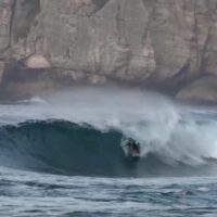 雨季入りたてのアーリーシーズン！スンバワ島ヨーヨーズのフリーサーフ動画