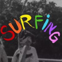 オーストラリアの女性CTサーファー多数出演のサーフムービー「Surfing」