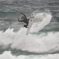 今季好調な理由は！？ヤゴ・ドラのナラビーンでのフリーサーフィン動画