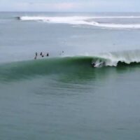 8月中盤にもビッグスウェルがインドネシアへ!ニアスでのフリーサーフ動画