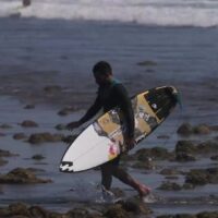 ケリーとミックも！ローワーズでのWSLファイナル出場者のフリーサーフ動画と最新波予報