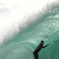 9月のインドネシア!バリ島パダンパダンでのフリーサーフィン動画