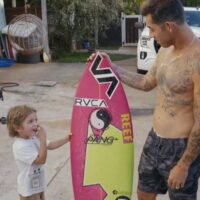 ビッグウェイブワールドチャンピオン/ビリー・ケンパーの日常動画