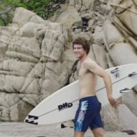 リアム・オブライエンとトビー・モソップのフリーサーフ動画！リアムのCS状況も