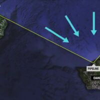 北半球シーズン注目のパイプ/バックドアでコンディションが決まる条件とは!?