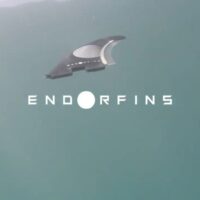 ケリー・スレーターが新たなフィンブランド「ENDORFINS」をローンチ