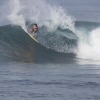 2021年にバリ島(インドネシア)でカメラが捉えたパワーサーフィン動画