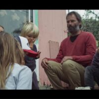 サーフィンを中心としたライフスタイル！南アフリカのアームストロング一家