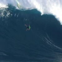 マウイ島ジョーズでビッグバレルメイクのリスク！ワイプアウト特集動画