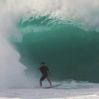 ビッグスウェル炸裂の2月26日!ネイザン・フローレンスのサーフィン動画