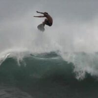 エルサルバドルのトップサーファー!ブライアン・ペレスのフリーサーフ動画