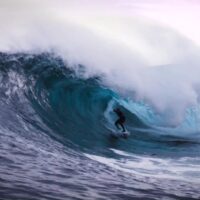 ネイザン・フローレンスが豪シップスターンへ！サーフトリップ動画