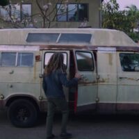 サンディエゴのロブ・マチャドをフィーチャーした作品「The Color of Winter」