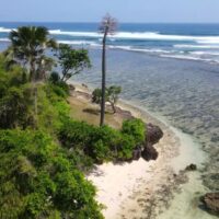 インドネシアのGランド!CTサーファーのウォームアップサーフィン動画