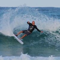 ケリー・スレーターが乗るグレッグ・ウェバーの新モデル！テストライド動画