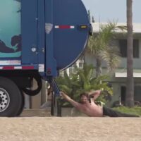 癖波のザ・ウェッジに2022年1stスウェルがヒット!フリーサーフィン動画